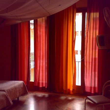 Hotel Cadoro Benátky Pokoj fotografie