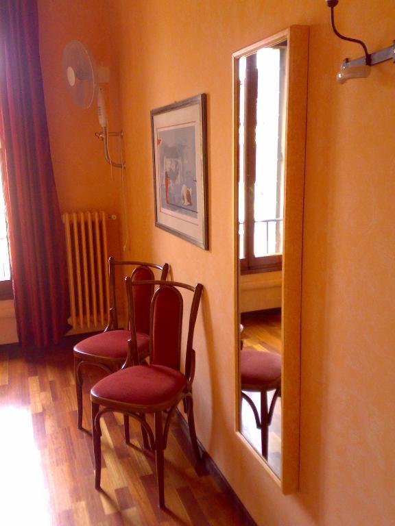 Hotel Cadoro Benátky Pokoj fotografie
