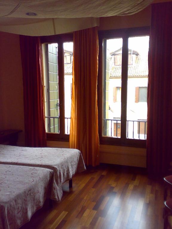 Hotel Cadoro Benátky Pokoj fotografie